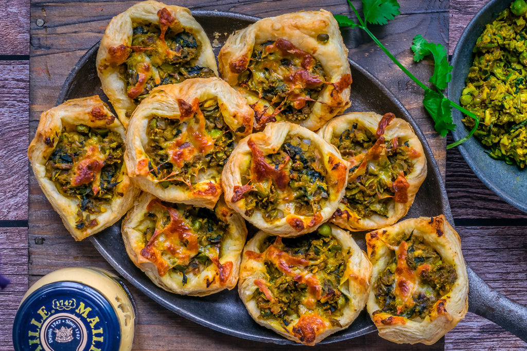 Homemade Spicy Green Peas & Spinach Pastry Puffs