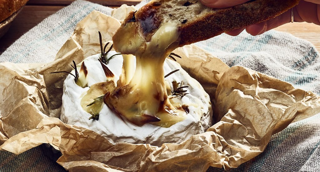 Maille White Truffle Baked Camembert