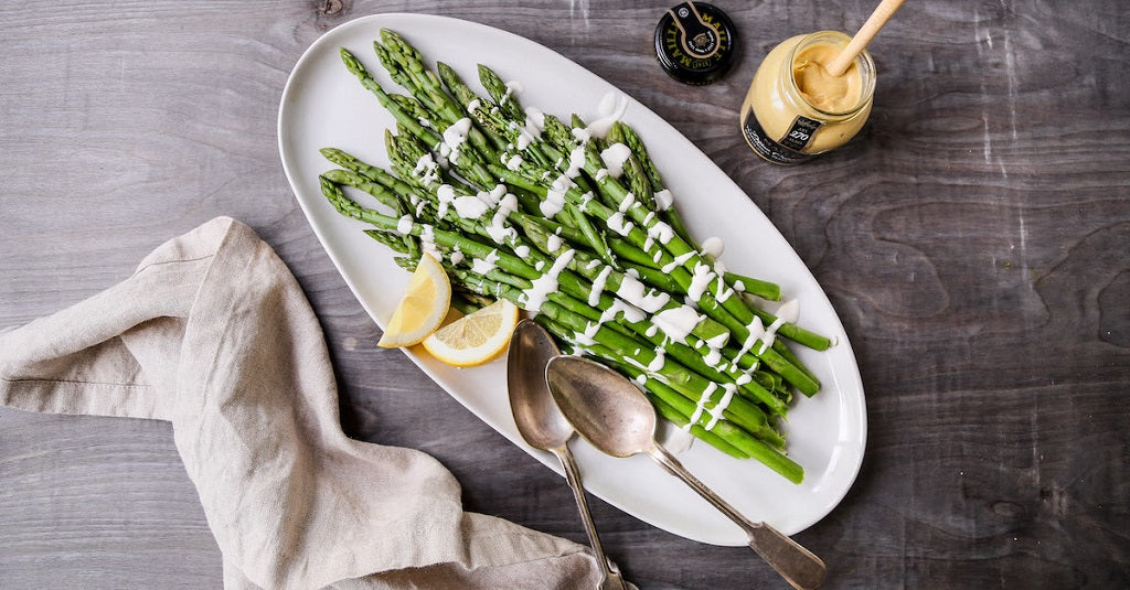 Asparagus With Faux Hollandaise Sauce